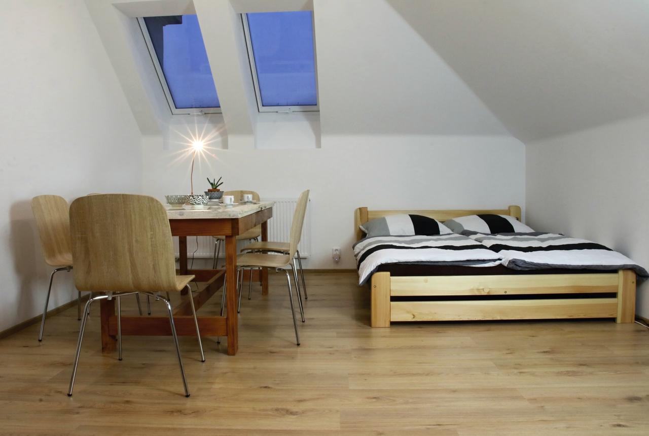 Apartmany Za Sakurou Hodonín Dış mekan fotoğraf